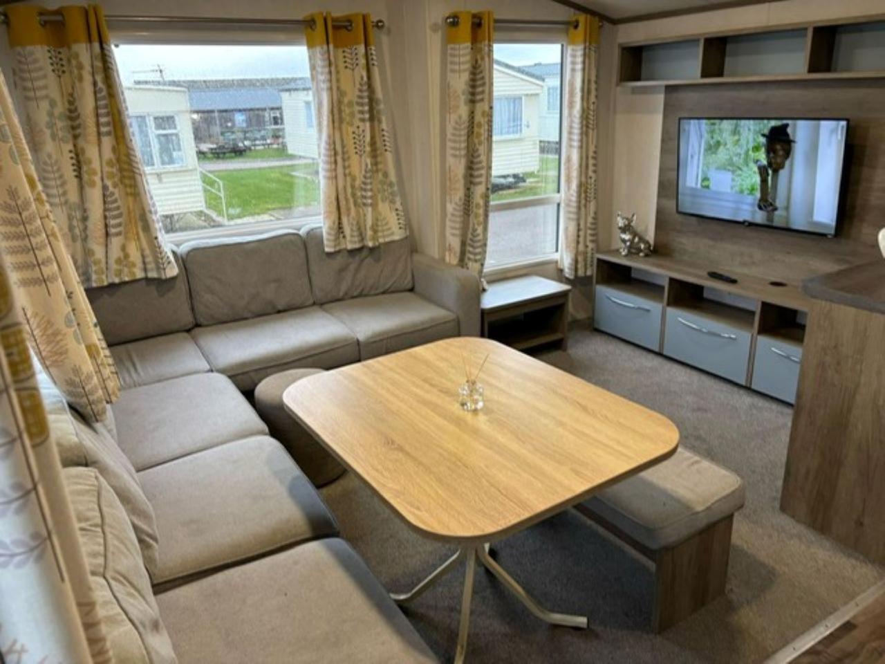 Central View Leysdown-on-Sea Exterior photo